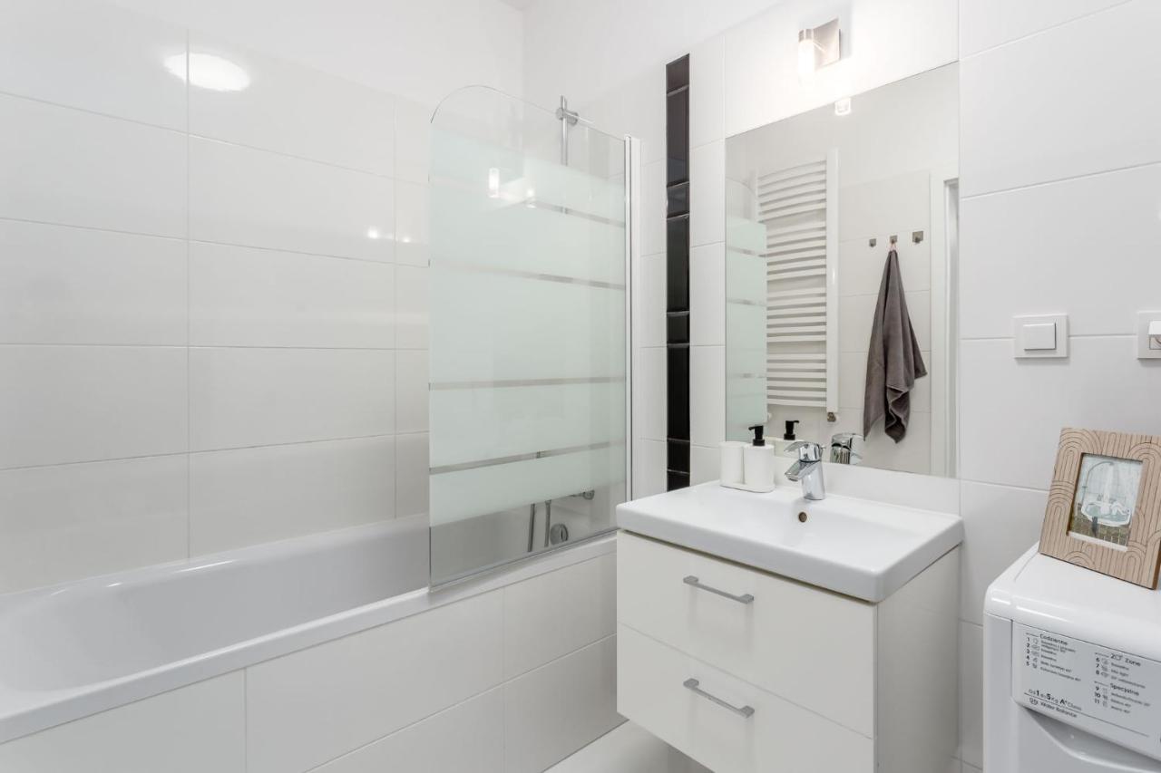 Chill Apartments Mokotow Business Center Warsaw Exterior photo